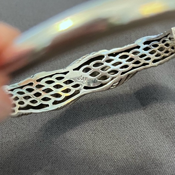 JAI John Hardy Sukhothai Twist Bracelet - Picture 3 of 4